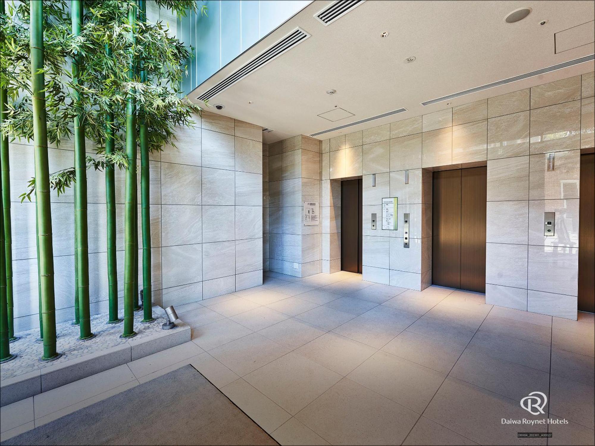 Daiwa Roynet Hotel Nagoya Fushimi Экстерьер фото